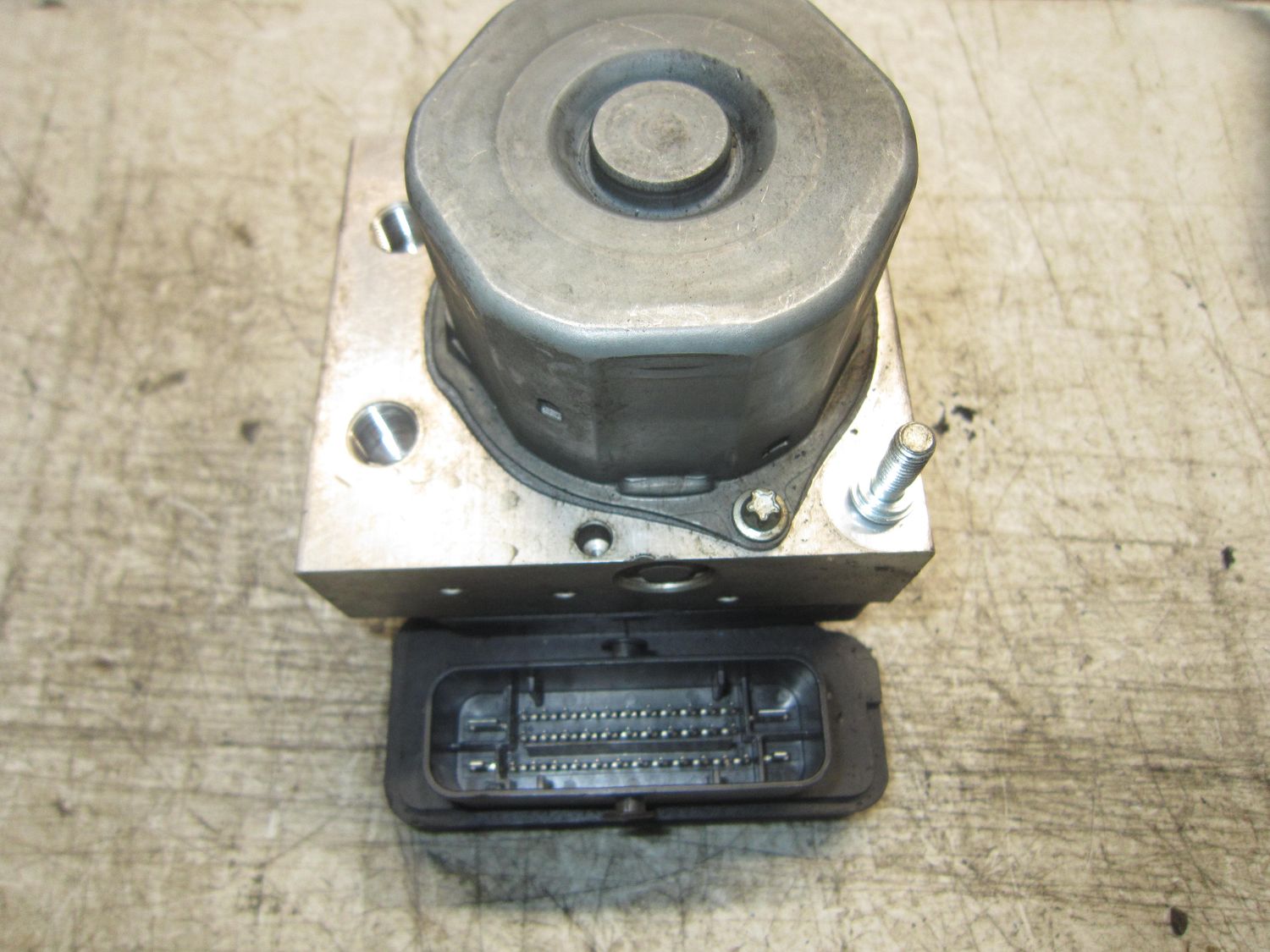 90-1309 Pompa ABS Bosch A000 431 37 00 A0004313700 269785 2265106513 0265956280  MERCEDES  Classe A