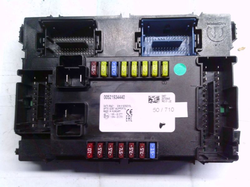 50-710 Body Computer Mopar 00521934440   28733845    JEEP Benzina RENEGADE