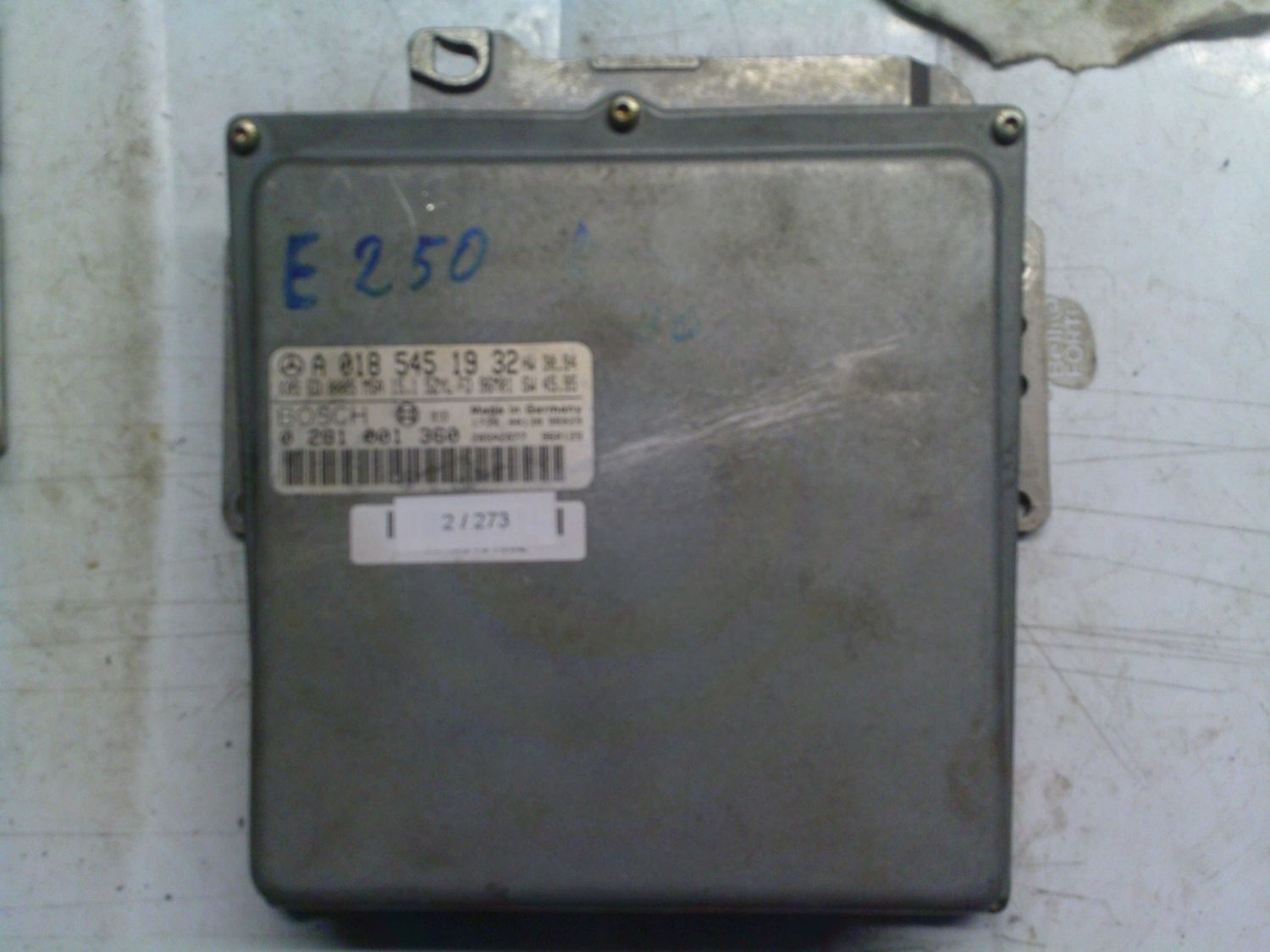 2-273 Centralina Motore Bosch 0 281 001 360 0281001360 A 018 545 19 32 28SA2877 MSA15.1 HW : 30.94   SW : 45.95 MERCEDES Diesel CLASSE E