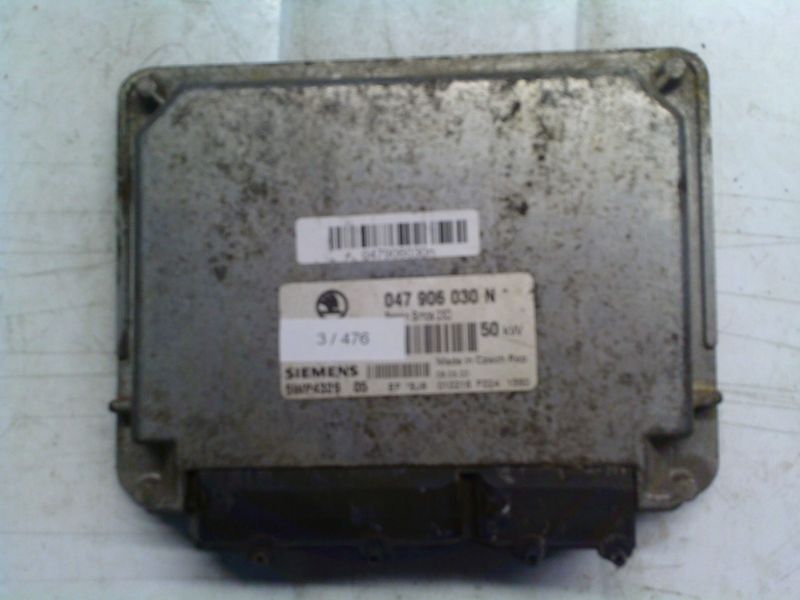 3-476 Centralina Motore Siemens 5WP4329 05 5WP432905 047 906 030 N SIMOS 23D   SKODA Benzina FELICIA