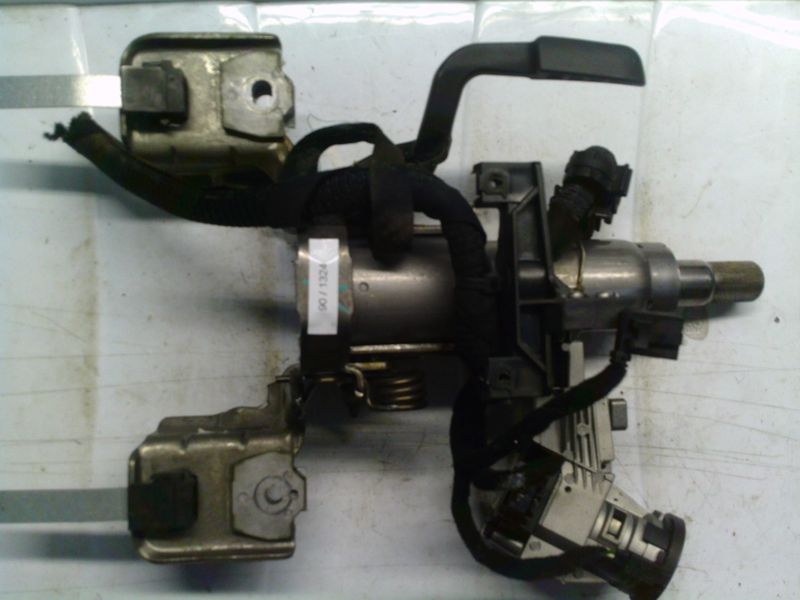 90-1324 Piantone Sterzo Alfa Romeo / Fiat / Lancia 01098401        FIAT  Punto