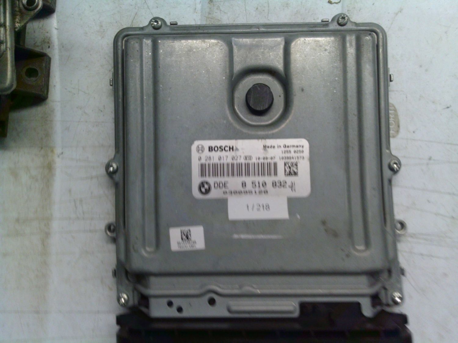 1-218 Centralina Motore Bosch 0 281 017 027 0281017027 8 510 832 1039S41573   BMW Diesel SERIE 3