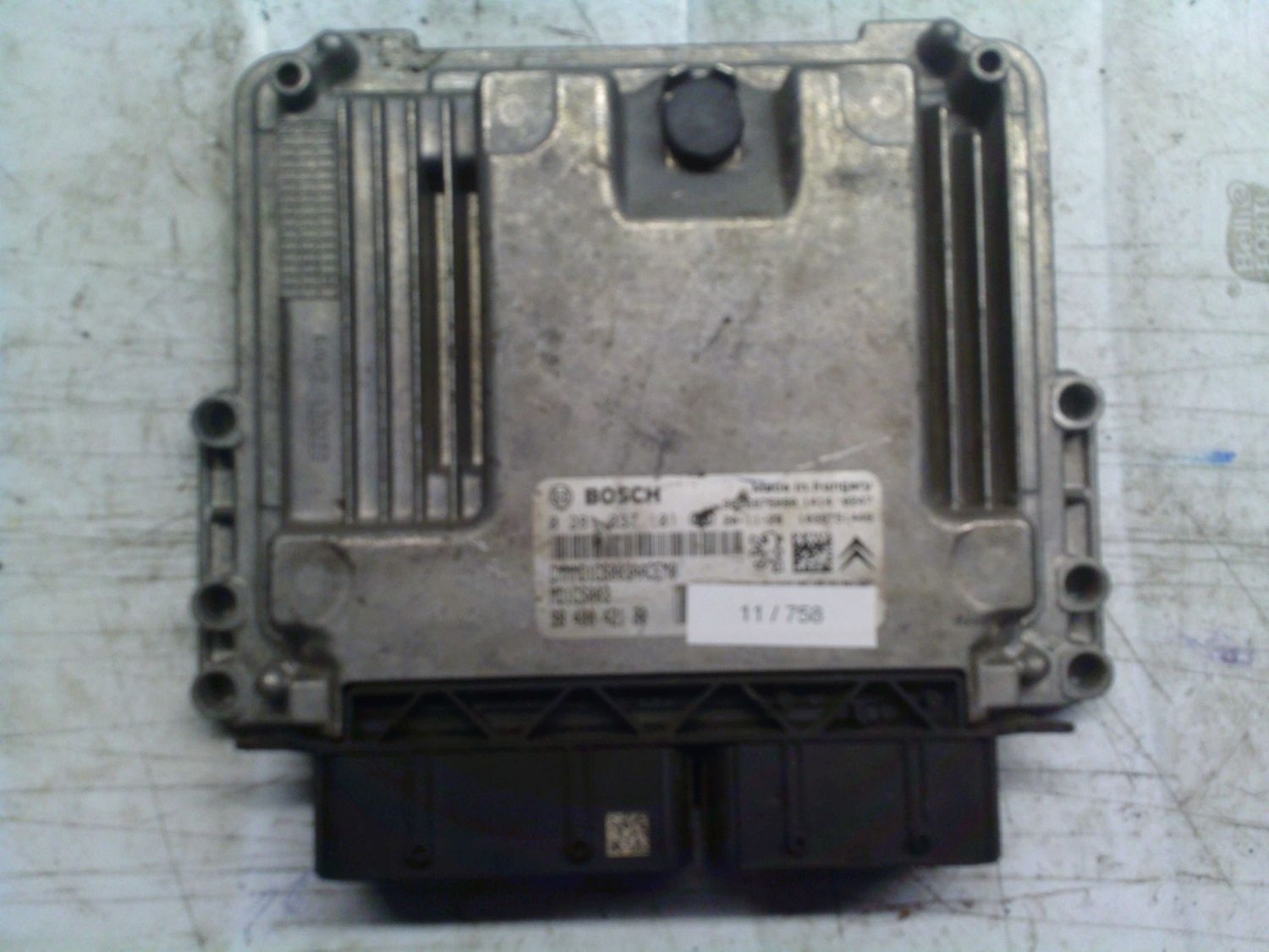 11-758 Centralina Motore Bosch 0 281 037 101 0281037101 98 400 421 80 1039T51448 9826975080 MD1CS003 PEUGEOT Diesel 308