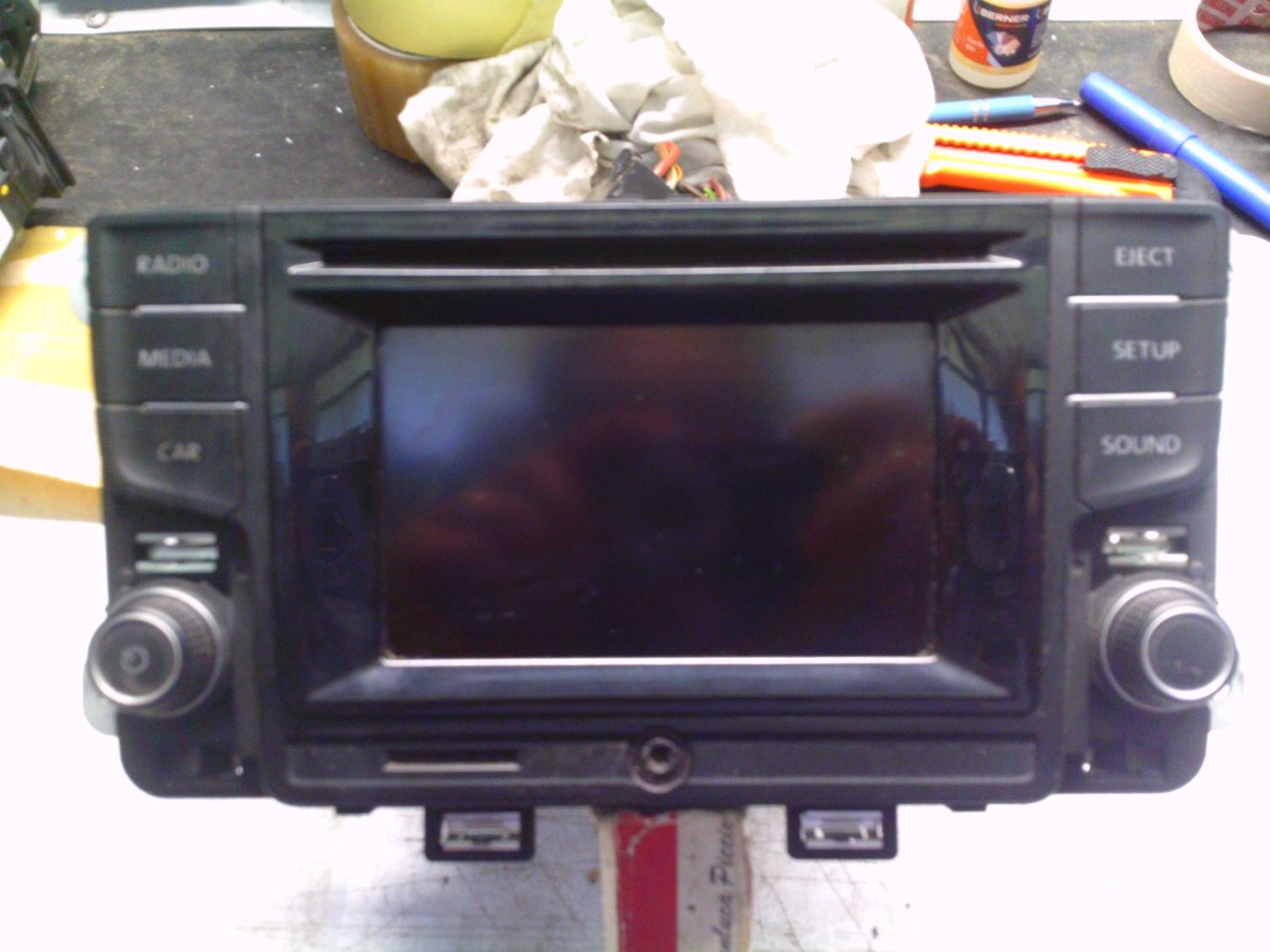 20-760 Autoradio Lg 6C0 035 867 B 6C0035867B L40VW2    VOLKSWAGEN  Polo