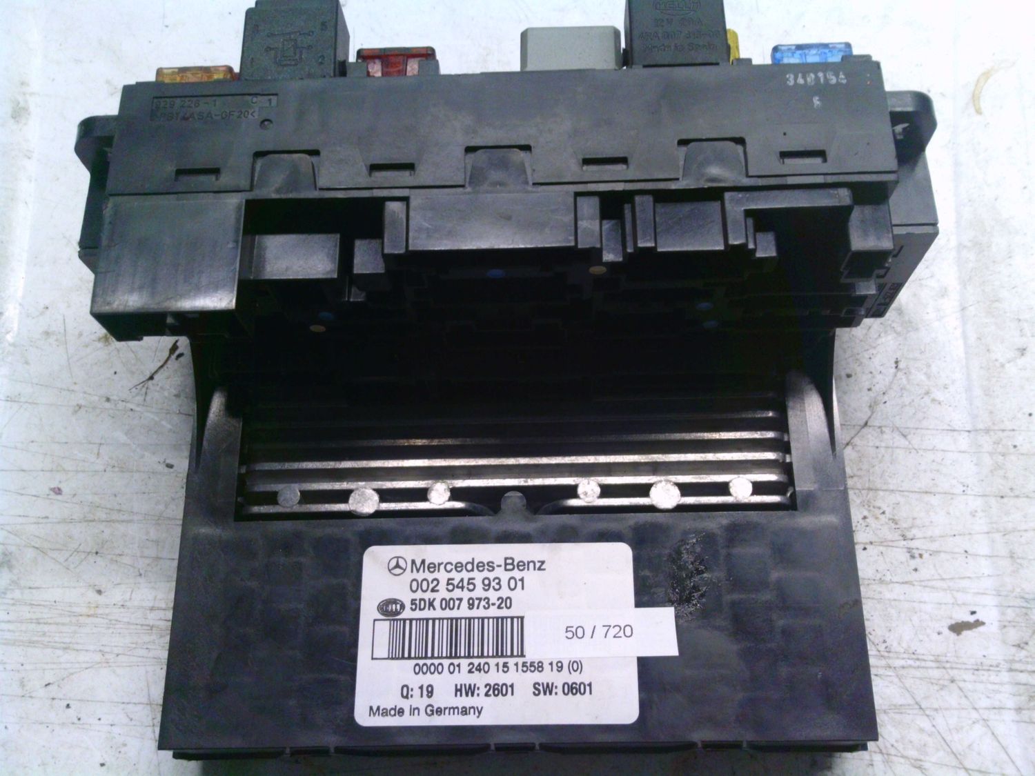 50-720 Body Computer Hella Kg 002 545 93 01 0025459301 5DK 007 973-20 Q:19 HW:2601 SW:0601 MERCEDES Diesel Classe C