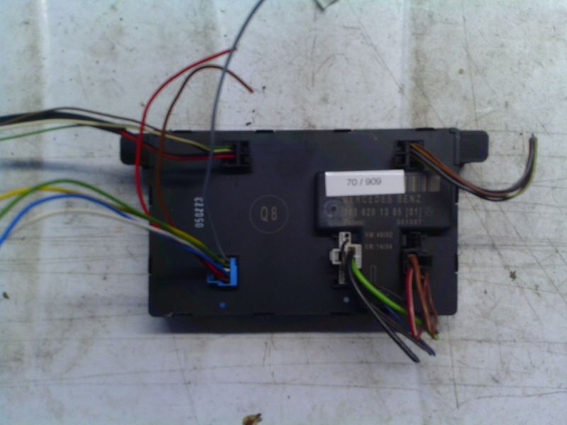 70-909 Centralina Porte Temic 203 820 13 85 2038201385 351307 Q 8   MERCEDES  Classe C