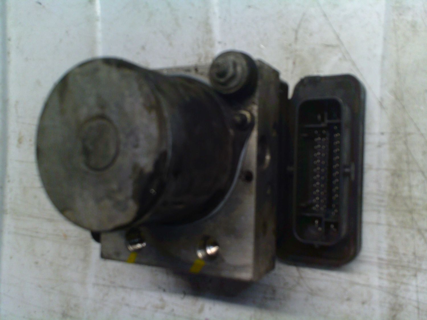 90-1334 Pompa ABS Bosch 0 265 243 239 0265243239 5801815699 0 265 106 516   IVECO  DAILY
