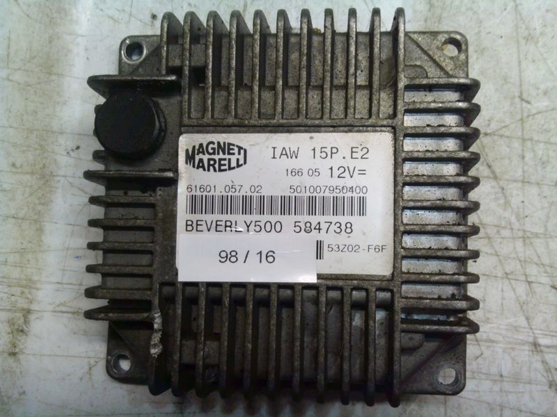 98-16 Centralina Motore Magneti Marelli IAW 15P.E2 IAW15P.E2 61601.057.02 584738 501007950400  PIAGGIO Benzina BEVERLY