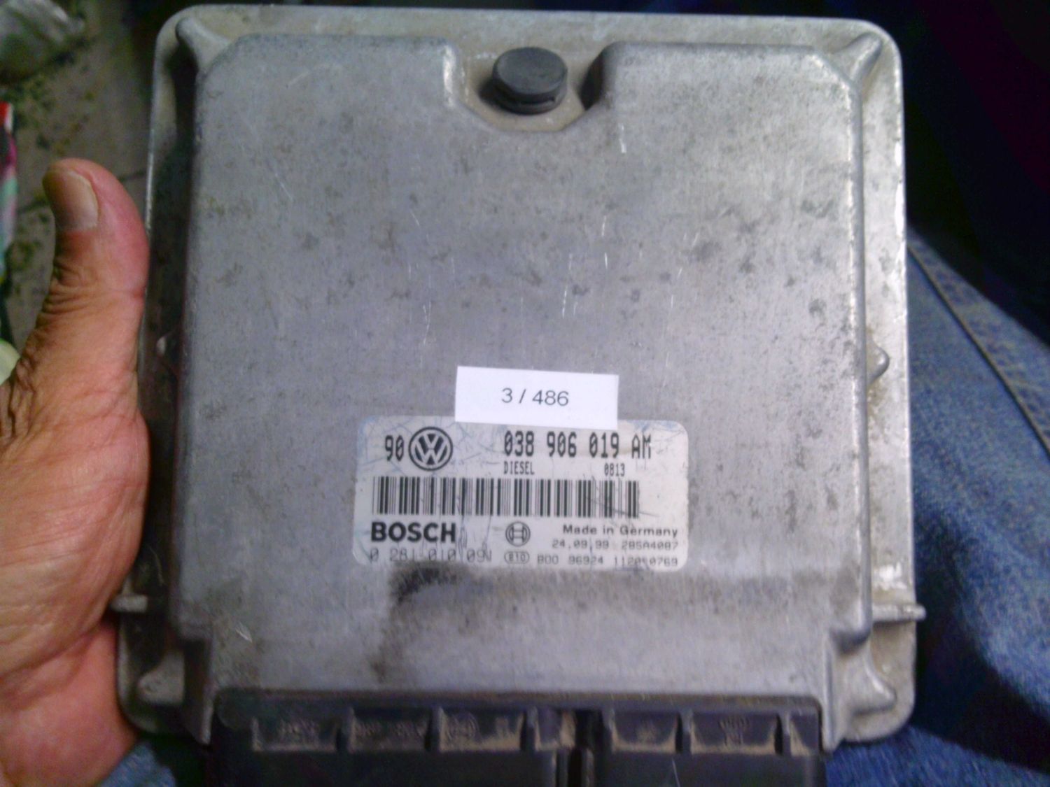 3-486 Centralina Motore Bosch 0 281 010 091 0281010091 038 906 019 AM 28SA4087 813  VOLKSWAGEN Diesel Golf