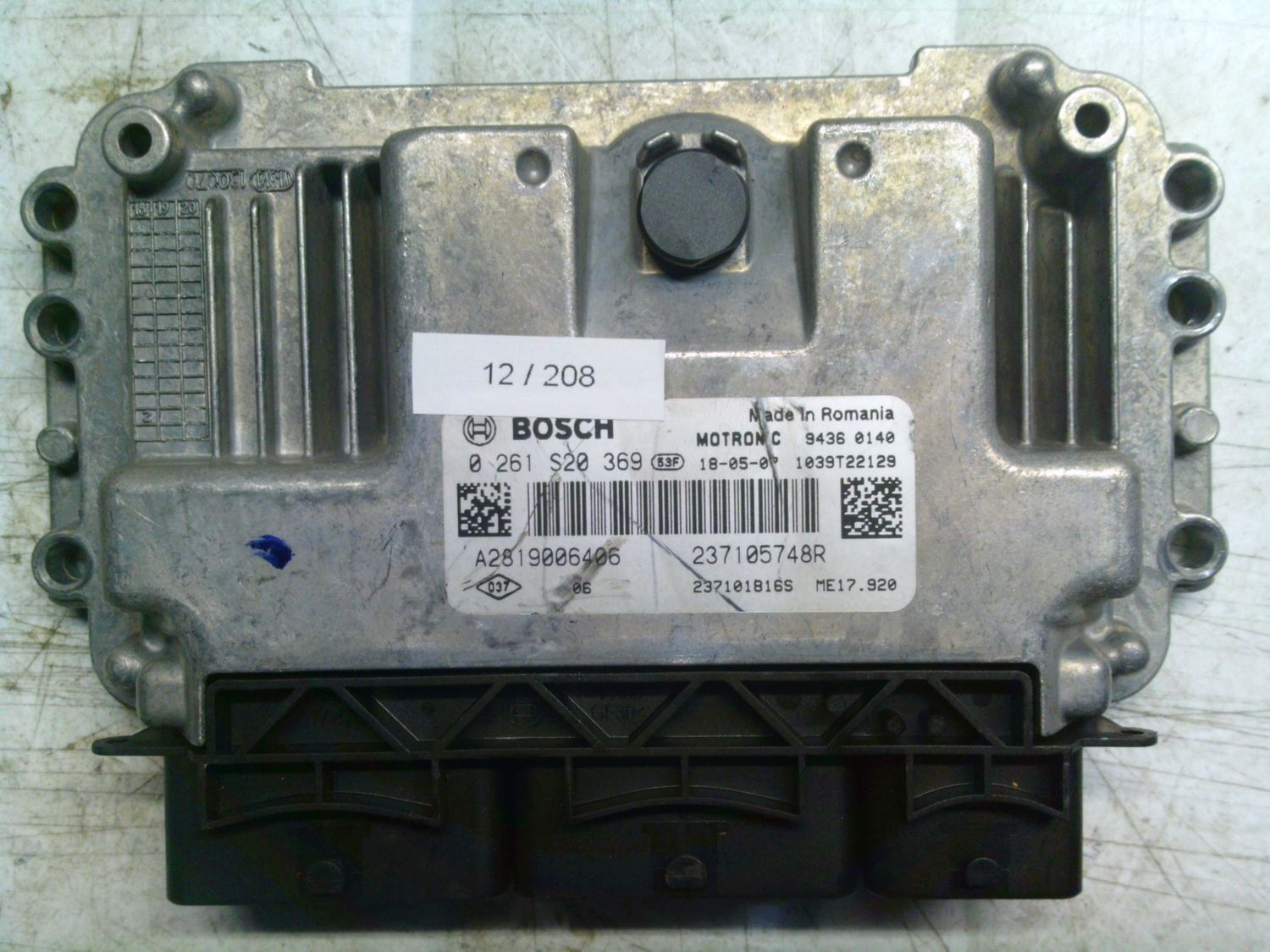 12-208 Centralina Motore Bosch 0 261 S20 369 0261S20369 237105748R 1039T22129 A2819006406 ME17.920 SMART Benzina 453