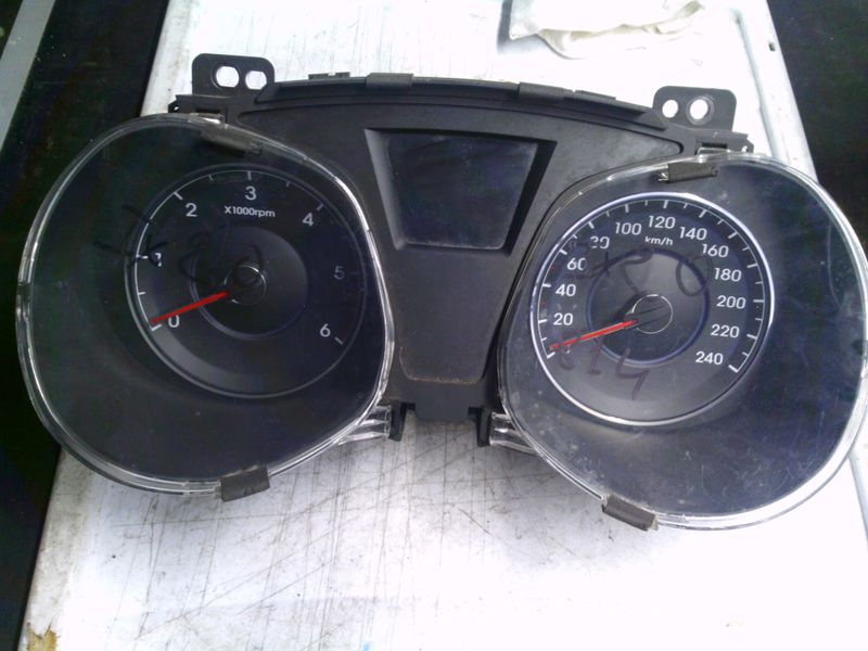 40-811 Quadro Strumenti / Contachilometri Hyundai 94003-1K130 940031K130      HYUNDAI Diesel IX 20