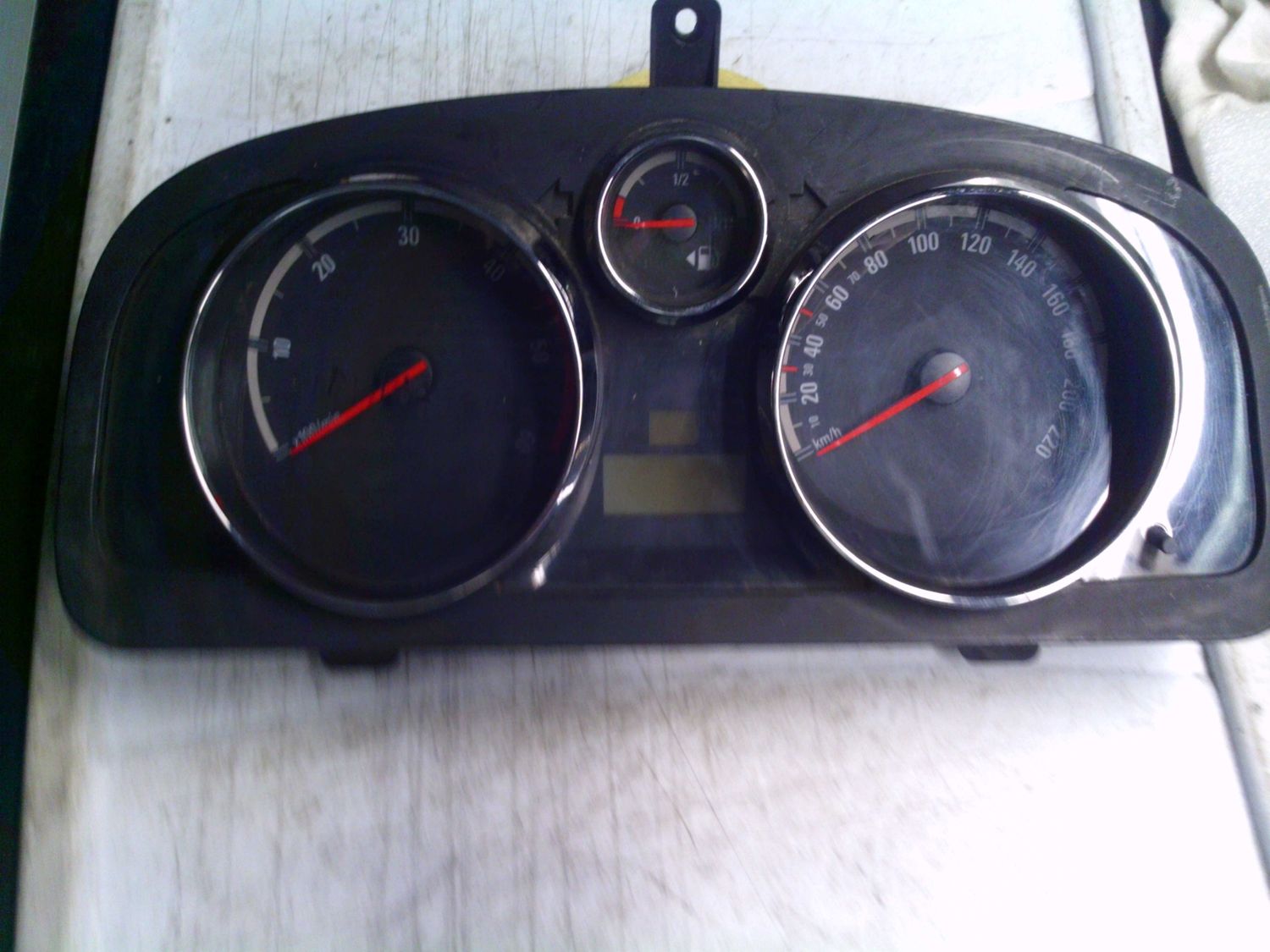 40-833 Quadro Strumenti / Contachilometri Opel 96673661       OPEL Diesel ANTARA