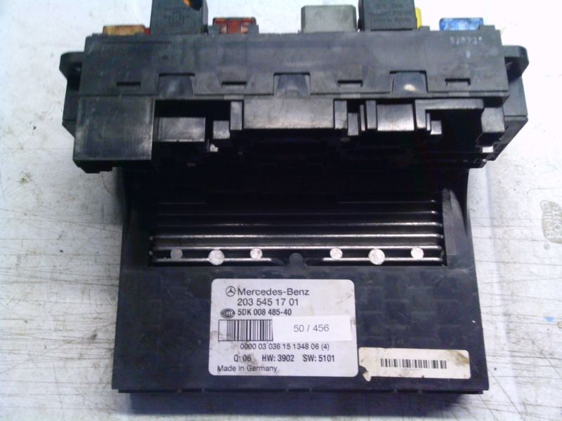 50-456 Body Computer Hella Kg 203 545 17 01 2035451701 5DK 008 485-40 HW 3902 SW 5101  MERCEDES Diesel Classe C