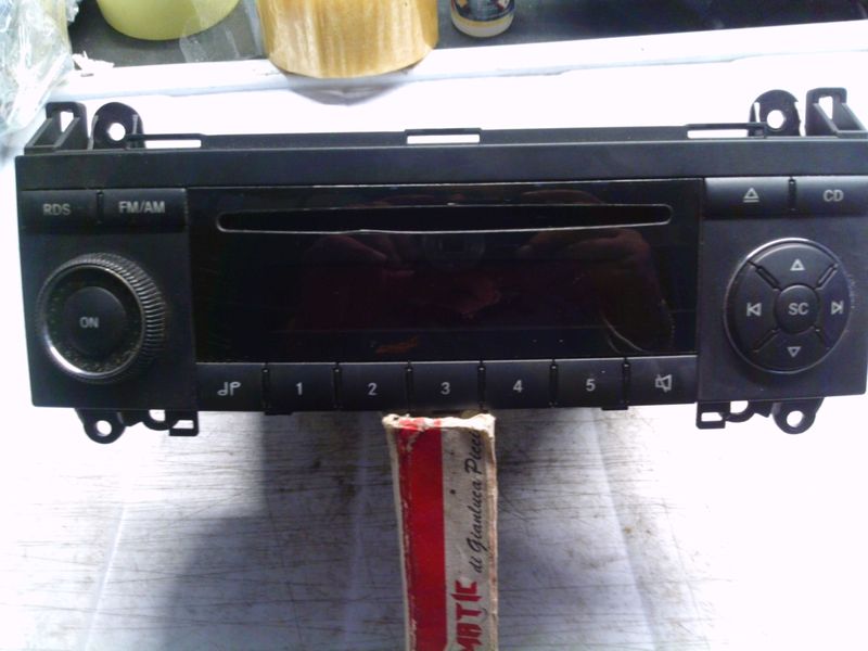 20-771 Autoradio Harman A 169 820 02 86 A1698200286     MERCEDES  Classe A