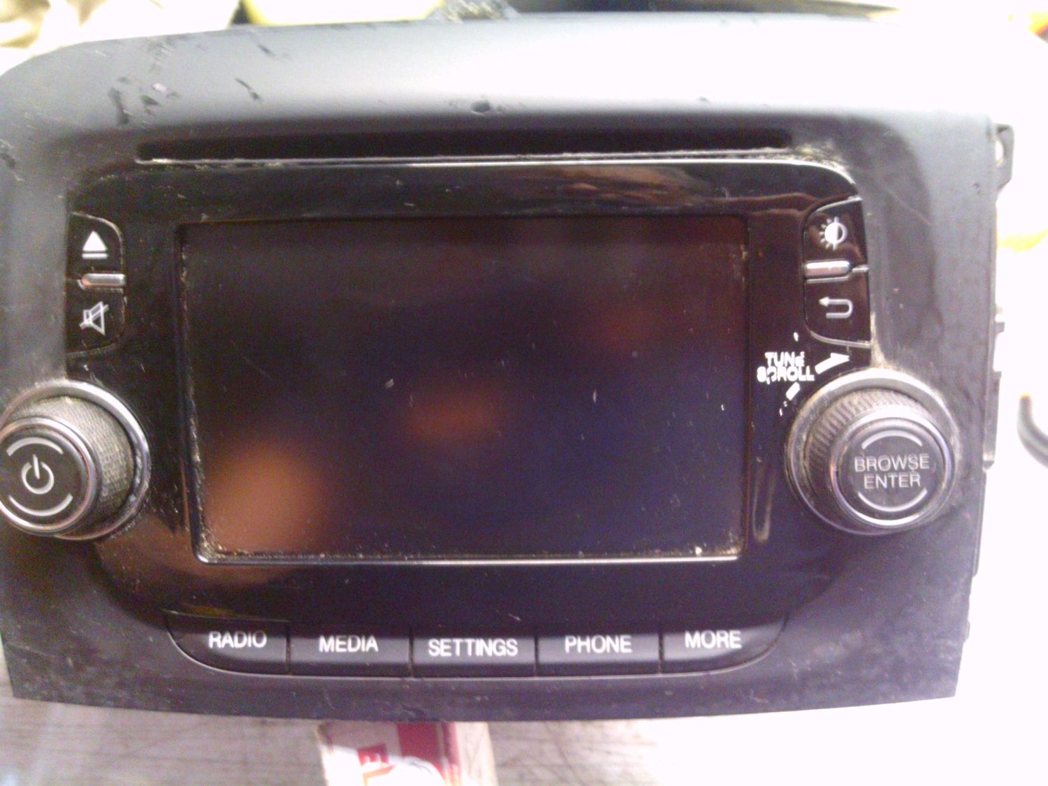 20-784 Autoradio Continental FIAT 330 VP2 ECE FIAT330VP2ECE A2C83860800 07355674420    FIAT  500