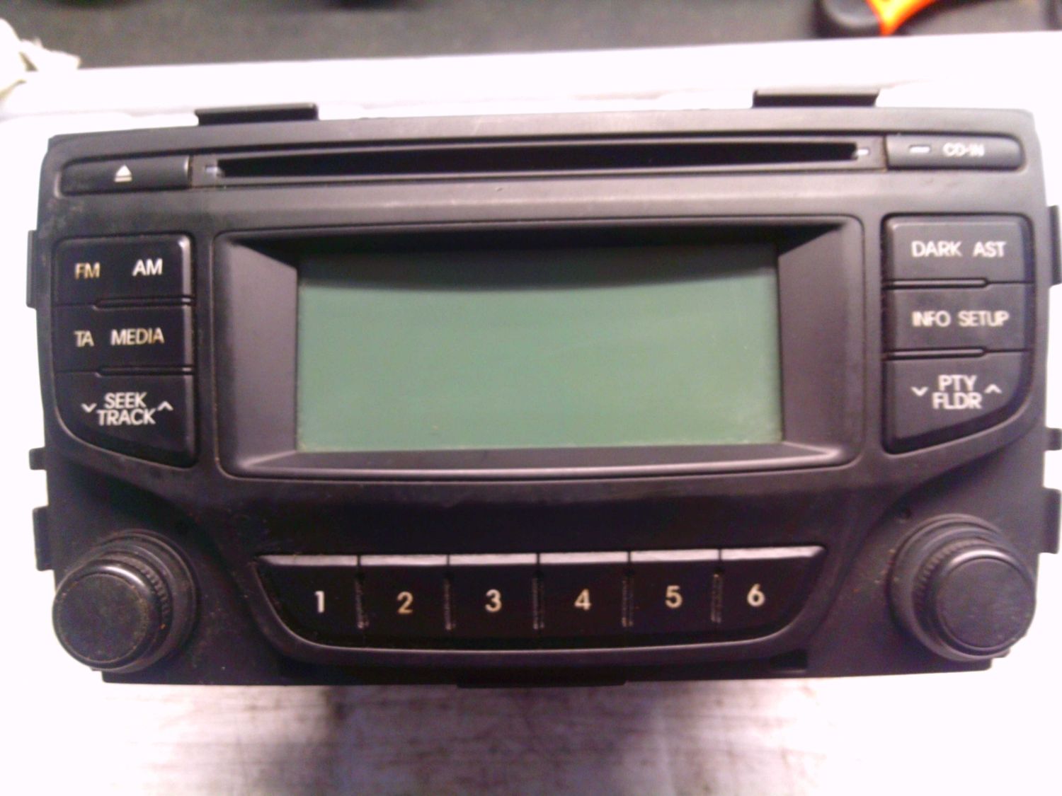 20-777 Autoradio Hyundai 96160-1K050 961601K050 PA710JCB    HYUNDAI  IX 20