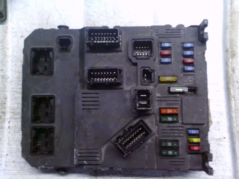 50-730 Body Computer Siemens S118085120   9652474880 BSI E03-00 BG  CITROEN / PEUGEOT  Varie