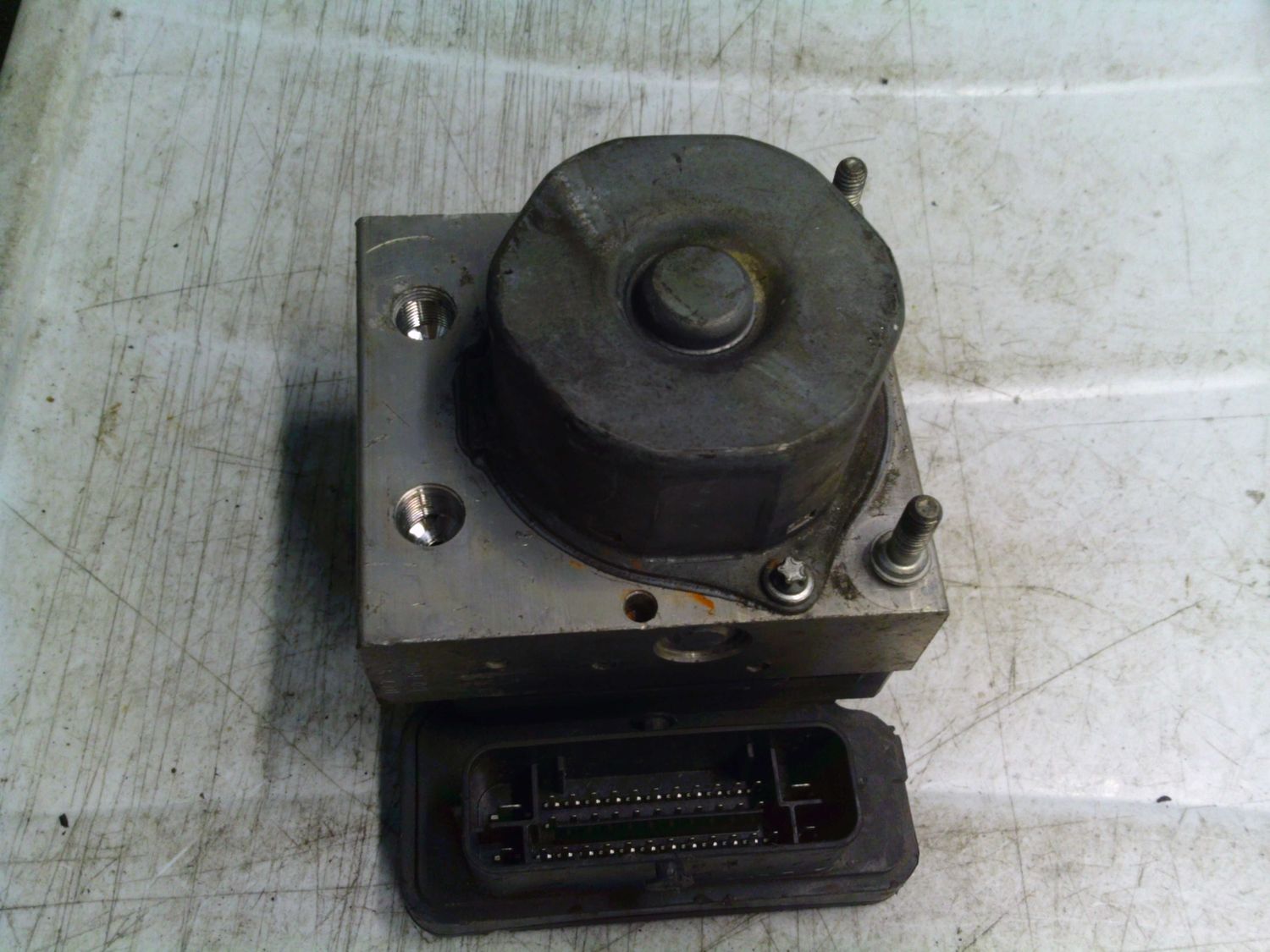 90-1357 Pompa ABS Bosch 51898945   0265242055 2265106455 0265956009  LANCIA Diesel Ypsilon