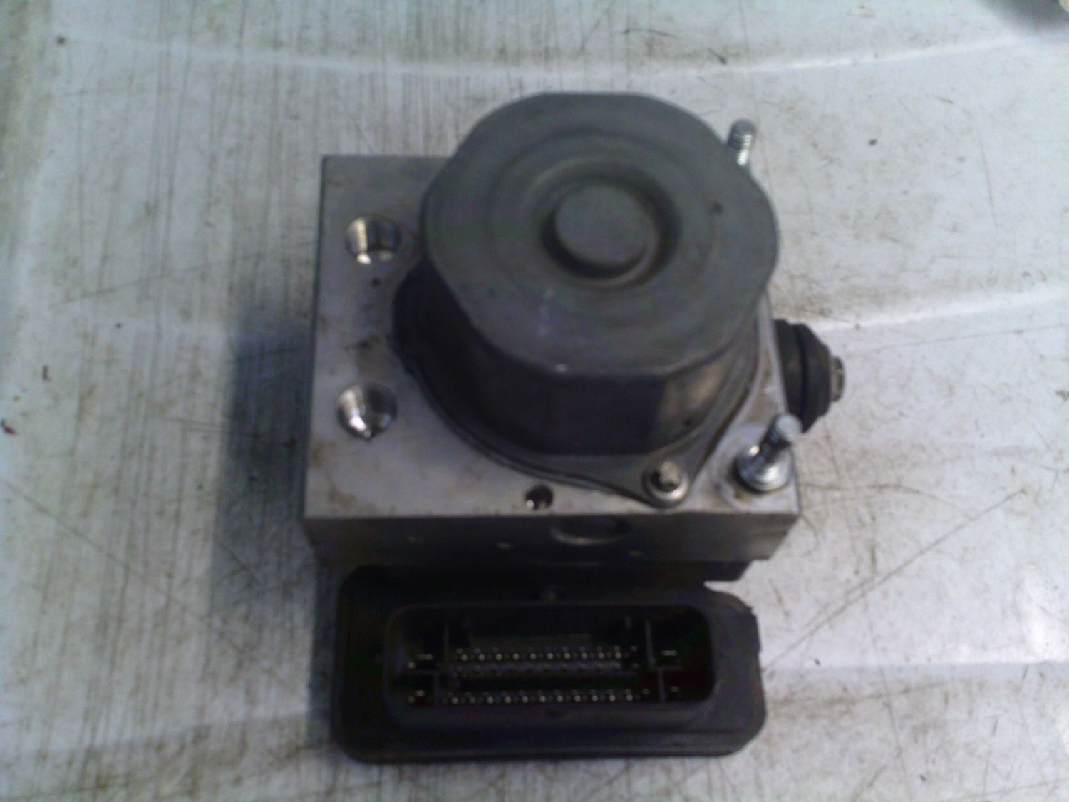 90-1384 Pompa ABS Bosch 0 265 295 044 0265295044 52177989 2265106516 0265956519  FIAT  Panda