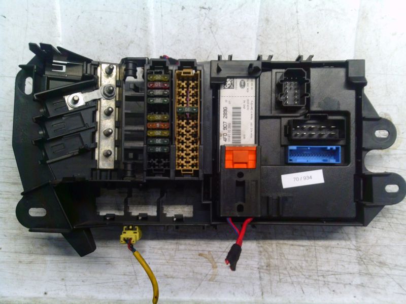 70-934 Centralina Modulo Confort Hella Kg 4F0 907 289G 4F0907289G 4F0 971 845 A 5DK 008 762-24   AUDI Diesel A 6