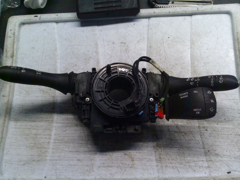 300-335 Comando Luci Devioluci Frecce Tergi Cruise Renault 255545857R   479 452 659 R    RENAULT  KADJAR