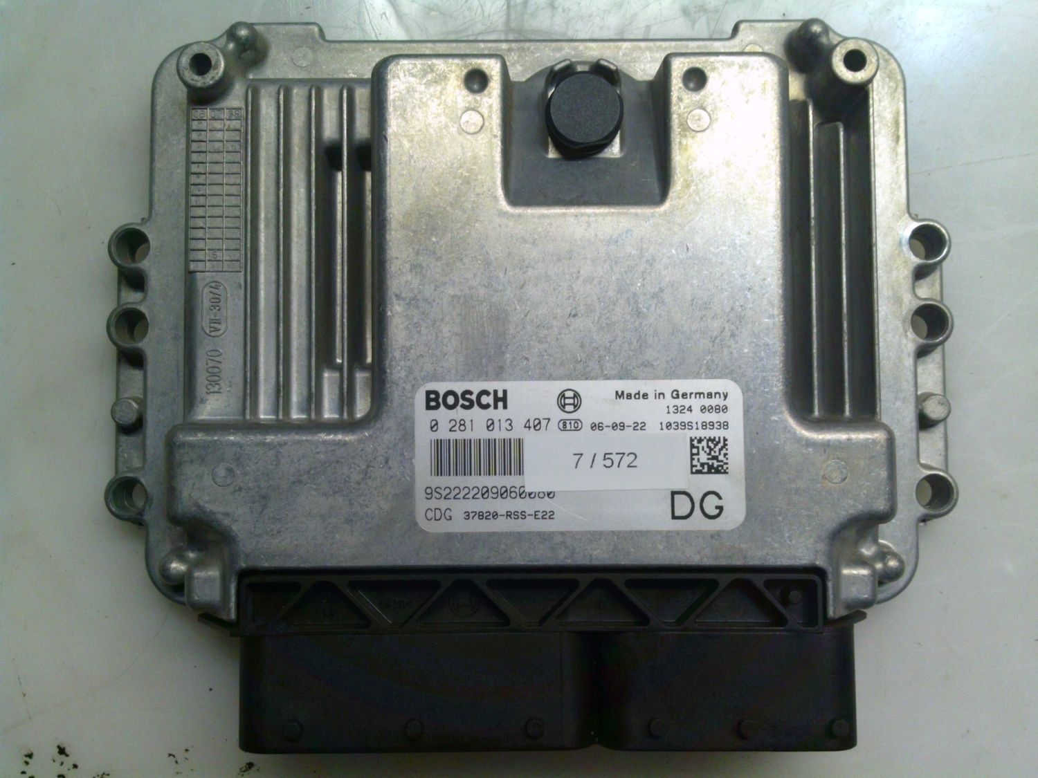 7-572 Centralina Motore Bosch 0 281 013 407 0281013407 9S222209060080 1039S18938 DG  HONDA Diesel CIVIC