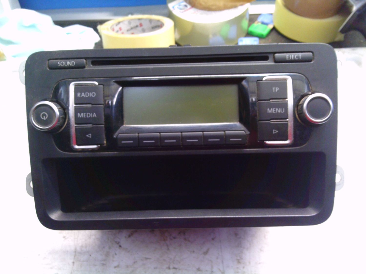 20-804 Autoradio Panasonic 1K0 035 156 B 1K0035156B RCD210 MP3 VOLKSWAGEN GOLF 20-804 Autoradio Panasonic 1K0 035 156 B 1K0035156B RCD210 MP3 VOLKSWAGEN GOLF