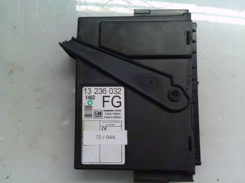 70-944 Centralina Modulo Confort Siemens 5WK4 8664 5WK48664 13 236 032 330518684   OPEL  Corsa