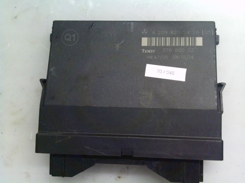 70-945 Modulo di Controllo Temic A 209 820 59 26 A2098205926 376 800 GZ    MERCEDES  CLK