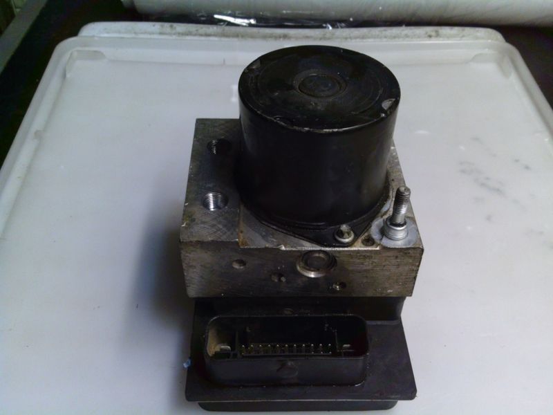 90-1411 Pompa ABS Bosch 0 265 239 047 0265239047 6R0 614 517 AE 0 265 955 021 6F0 907 379 AJ 6F0 907 379 AF VOLKSWAGEN Polo 90-1411 Pompa ABS Bosch 0 265 239 047 0265239047 6R0 614 517 AE 0 265 955 021 6F0 907 379 AJ 6F0 907 379 AF VOLKSWAGEN Polo