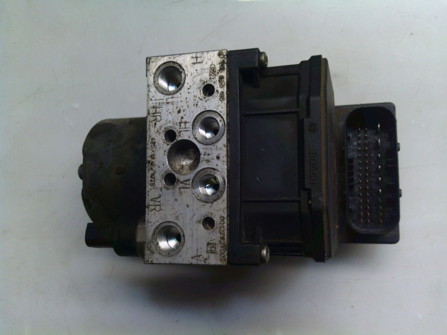 90-1425 Pompa ABS Bosch 0 265 950 077 0265950077 0 265 225 185 0012793V002   SMART  450