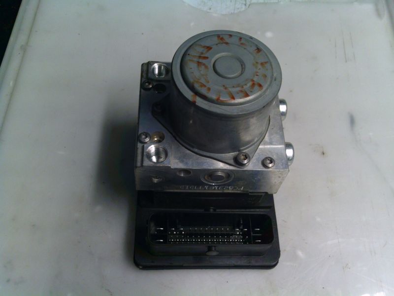 90-1435 Pompa ABS Trw 52122931   A007L952 A007E283 54087852A  JEEP  Renegade