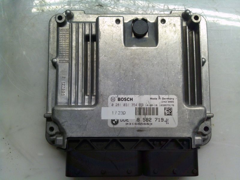 1-230 Centralina Motore Bosch 0 281 031 354 0281031354 8 582 719 1039S73176   MINI Diesel VARIE