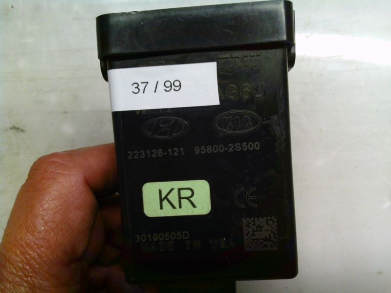37-99 Centralina sensori parcheggio Trw 95800-2S500 958002S500 AG6J 223126-121   HYUNDAI  IX 35