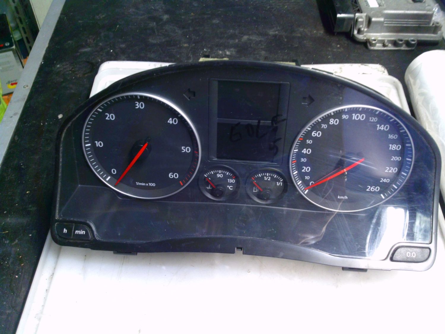 40-852 Quadro Strumenti / Contachilometri Visteon 4V1F-10A855-AG 4V1F10A855AG 1K0.920.852.J SW 6013 HW 003 VOLKSWAGEN Diesel Golf 40-852 Quadro Strumenti / Contachilometri Visteon 4V1F-10A855-AG 4V1F10A855AG 1K0.920.852.J SW 6013 HW 003 VOLKSWAGEN Diesel Golf