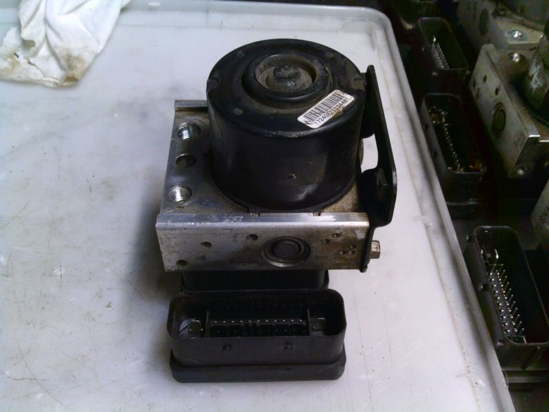 90-1486 Pompa ABS Ate Controller 06.2102-1317.4 06.21021317.4 06.2109-5581.3 28.5700-5902.3 8V512M110AD  FORD  Fiesta