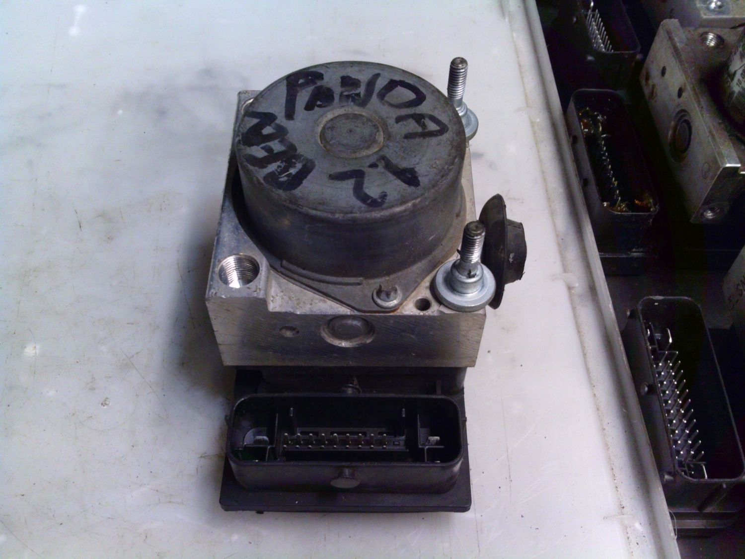 90-1489 Pompa ABS Bosch 0 265 232 021 0265232021 51799595 0265800673   FIAT  Panda