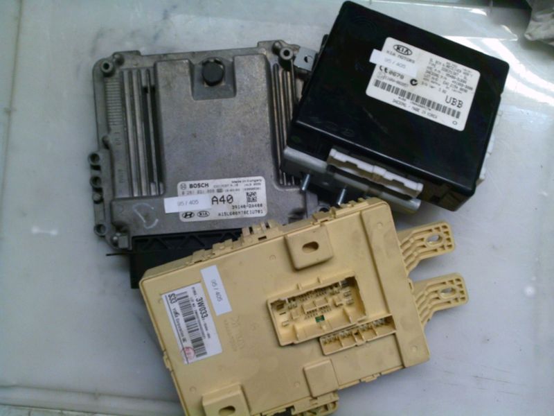 95-405 Kit Motore Kia 0 281 031 888 0281031888 39140-2A400 91950-3W033 95400-3UBB0   DDBCM1307  KIA Diesel SPORTAGE