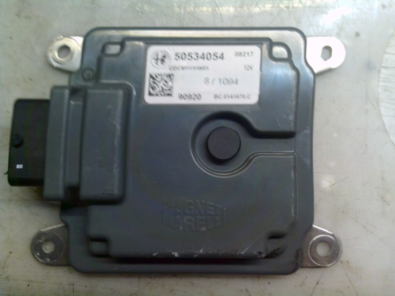 8-1094 Centralina Sospensioni Magneti Marelli 50534054   BC.0141670.C CDCM01/HW01   ALFA ROMEO  GIULIA
