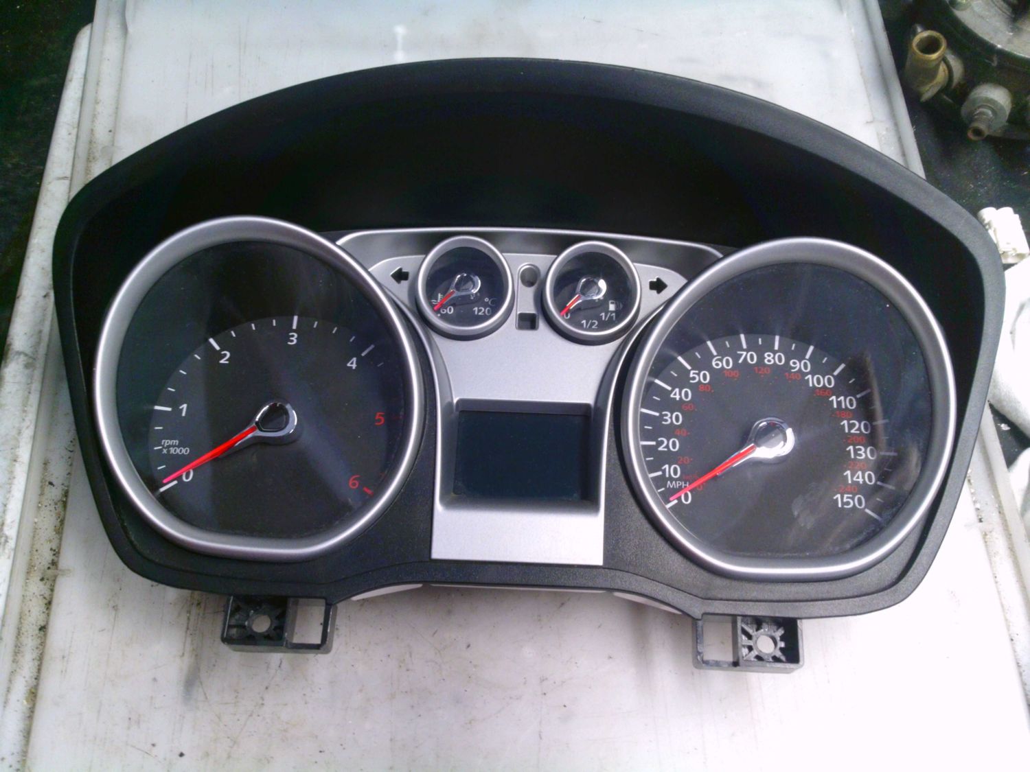 40-854 Quadro Strumenti / Contachilometri Visteon 8V4T-10849-HJ 8V4T10849HJ VP8V4F-10849-HJ MIGLIA   FORD Diesel FOCUS