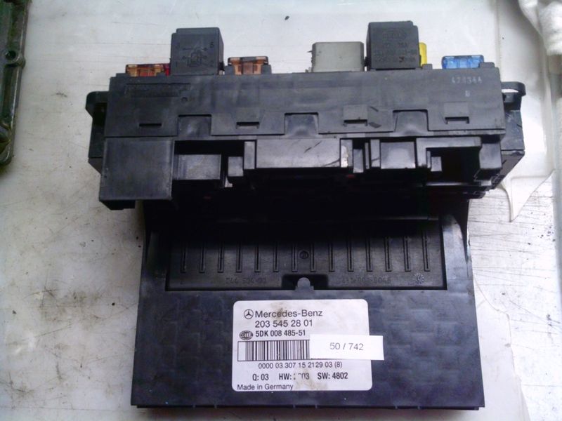 50-742 Body Computer Hella Kg 203 545 28 01 2035452801 5DK 008 485-51 HW 2603 SW 4802  MERCEDES Diesel Classe C