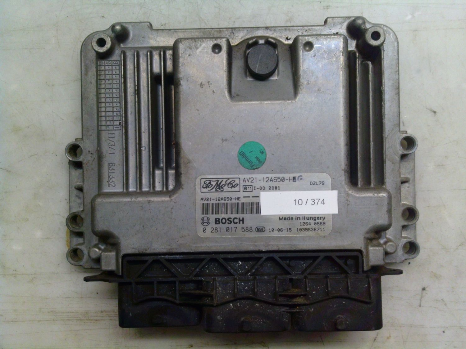 10-374 Centralina Motore Bosch 0 281 017 588 0281017588 AV21-12A650-HE 1039S36711   FORD Diesel FIESTA