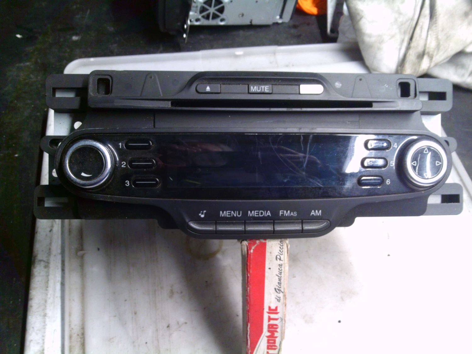 20-820 Autoradio Bosch 7 640 333 316 7640333316 156 096 877 0 ALFA 940 MP3 PLUS AUX2+   ALFA ROMEO  Giulietta