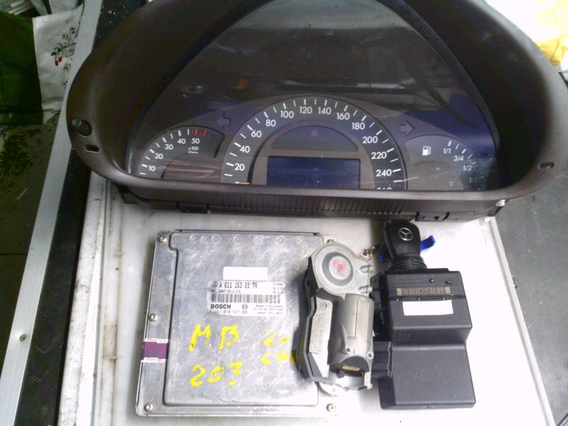 95-406 Kit Motore Mercedes 0 281 010 527 0281010527 A 611 153 23 79 110.008.896/015 A 203 540 13 11 203 545 06 08 MERCEDES Diesel Classe C