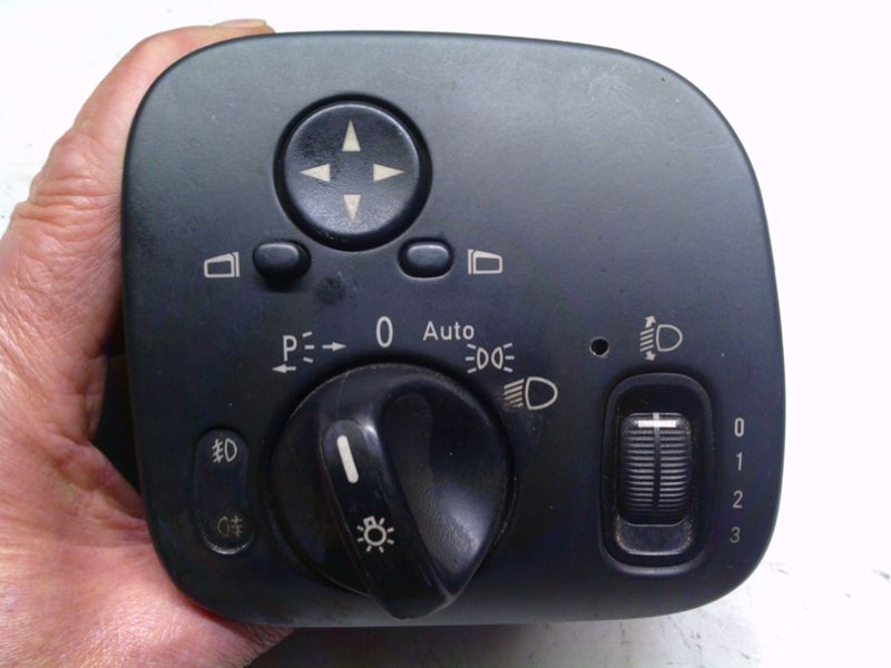 400-715 Unità Comando Fari Bosch A 203 545 06 04 A2035450604 04055615 24406574720   MERCEDES  Classe C