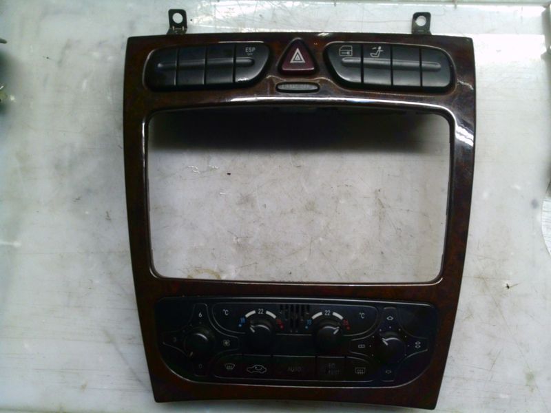 400-716 Unità Comandi Centrali Mercedes 203 820 37 10 2038203710 203 830 02 85 203 680 4639   MERCEDES  Classe C