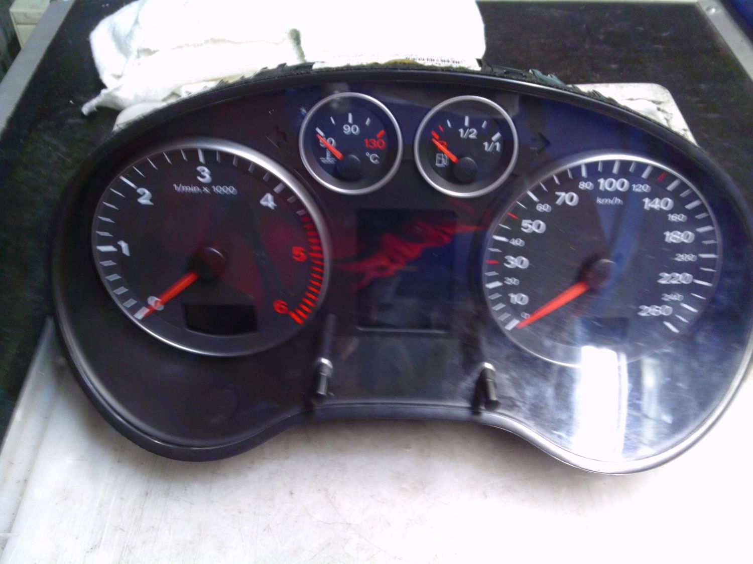 40-528 Quadro Strumenti / Contachilometri Siemens 8P0 920 930 Q 8P0920930Q A2C53085879 110.080.297/011 A2C53080296 AUDI Diesel A 3 40-528 Quadro Strumenti / Contachilometri Siemens 8P0 920 930 Q 8P0920930Q A2C53085879 110.080.297/011 A2C53080296 AUDI Diesel A 3