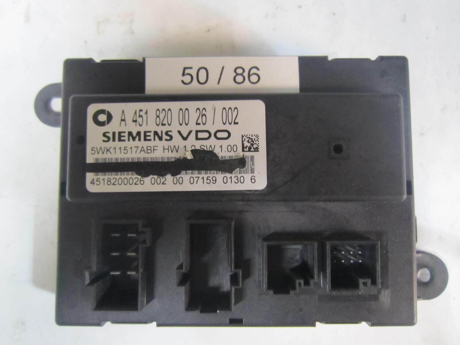 50-86 Body Computer Siemens 5WK11517ABF A 451 820 00 26 / 002 A4518200026002 HW1.0 SW1.00 SMART FORTWO 451 50-86 Body Computer Siemens 5WK11517ABF A 451 820 00 26 / 002 A4518200026002 HW1.0 SW1.00 SMART FORTWO 451