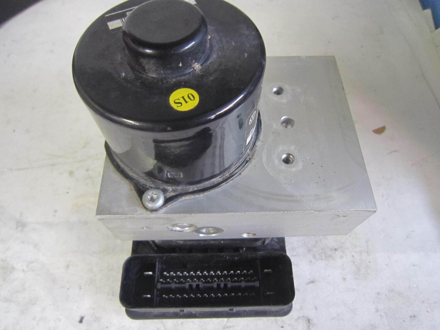90-234 Pompa ABS ATE Controller 7L0 907 379 G 7L0907379G 10.0925-0331.3 10092503313 00008654D1 7L0 614 111 H 10.0204-0263.4 VOLKSWAGEN Generica TOUAREG 90-234 Pompa ABS ATE Controller 7L0 907 379 G 7L0907379G 10.0925-0331.3 10092503313 00008654D1 7L0 614 111 H 10.0204-0263.4 VOLKSWAGEN Generica TOUAREG
