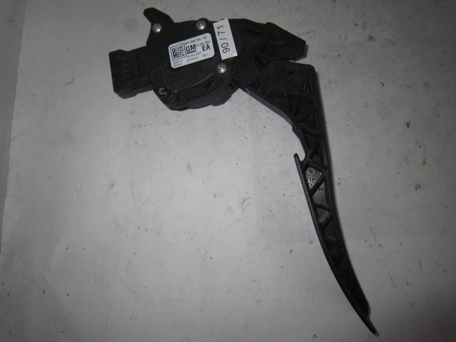90-71 Pedale Acceleratore GM 13252702 13 252 702 6VP 009 765-07 6VP00976507       OPEL  ASTRA